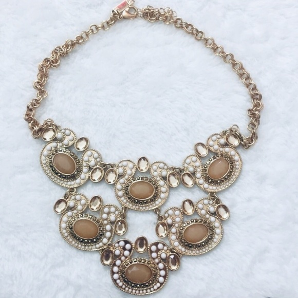 New Gold-Tone chunky crystal & stone necklace - Picture 1 of 8